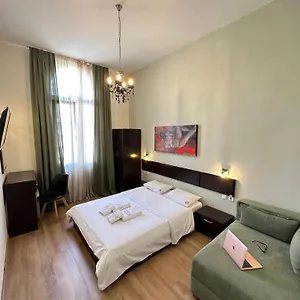 2* Hotel Ilisia