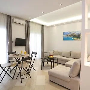Διαμέρισμα Santa Sofia Center